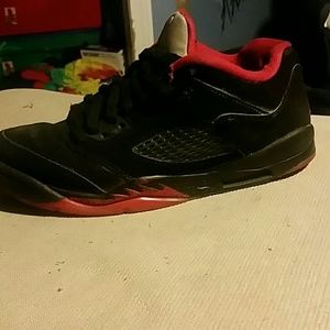 Retro Jordan 5s